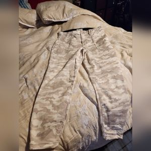 Knox Rose Light Tan Cameo Pants size 16